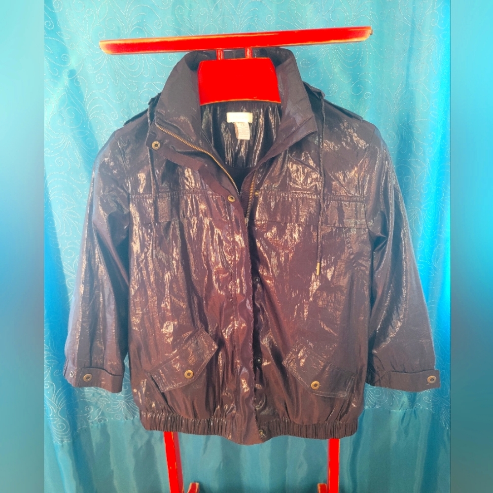 Chico's Brown Raincoat, hidden hood, 2 front snap pockets, full zip, Size 0